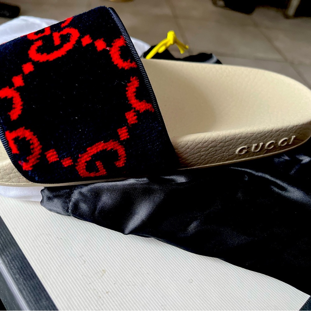 Gucci slides